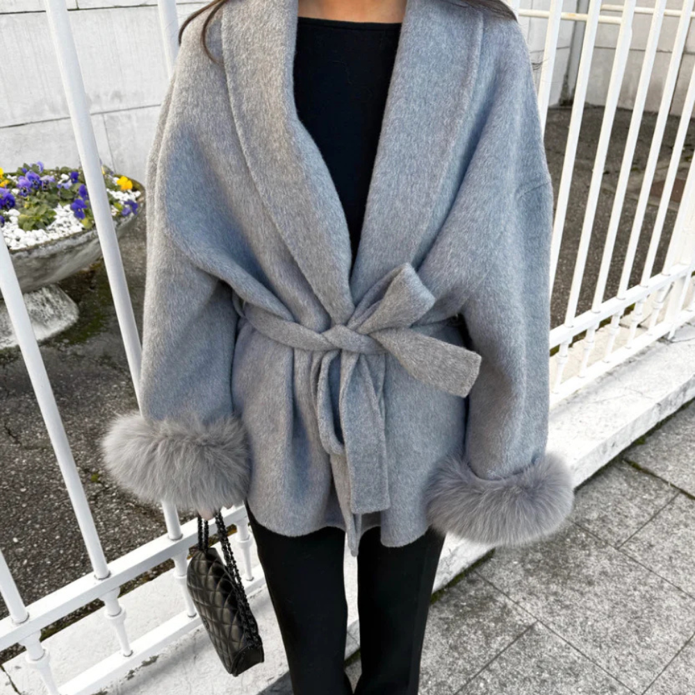 MANTEAU EN LAINE AVEC FOURRURE - GRIS ROCHE