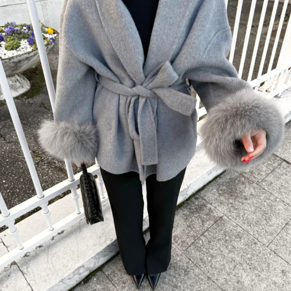 MANTEAU EN LAINE AVEC FOURRURE - GRIS ROCHE